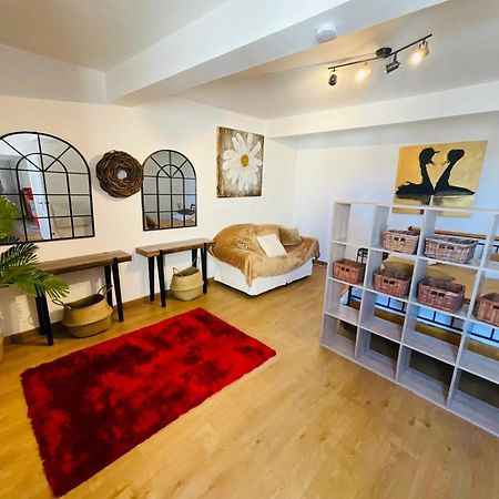 No 14 , 15 Meters Plein Centre Mirepoix Apartment Tres Calme Netflix ,Terrace Sleeps 4 70 M2 المظهر الخارجي الصورة