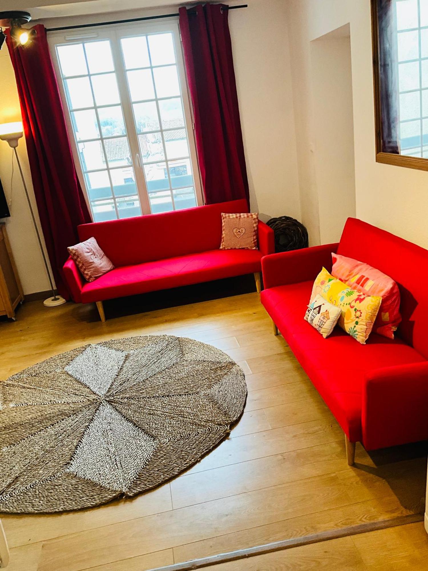 No 14 , 15 Meters Plein Centre Mirepoix Apartment Tres Calme Netflix ,Terrace Sleeps 4 70 M2 المظهر الخارجي الصورة